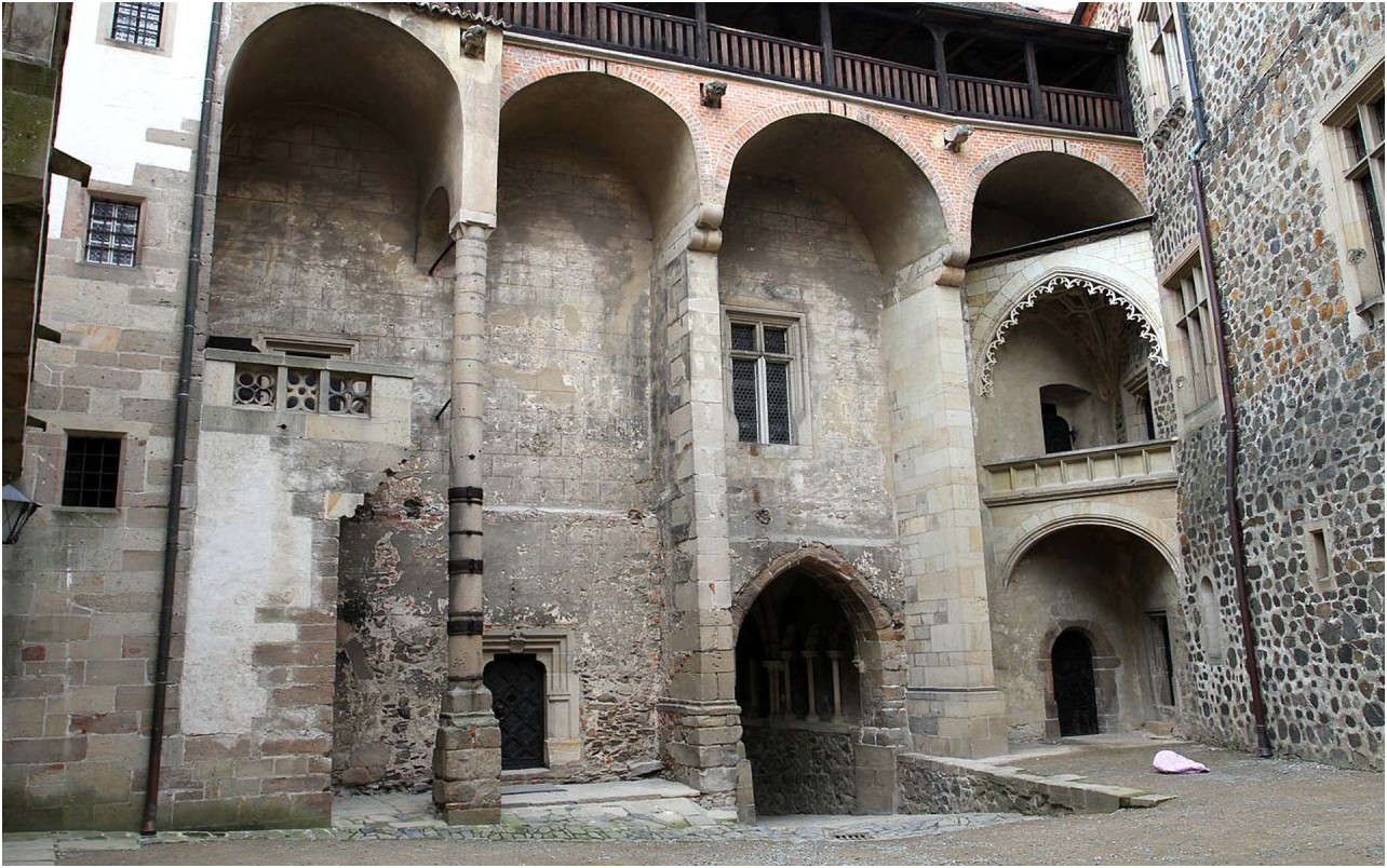  Autor: Ondej Konek - Vlastn dlo, CC BY-SA 3.0, https://commons.wikimedia.org/w/index.php?curid=21657192