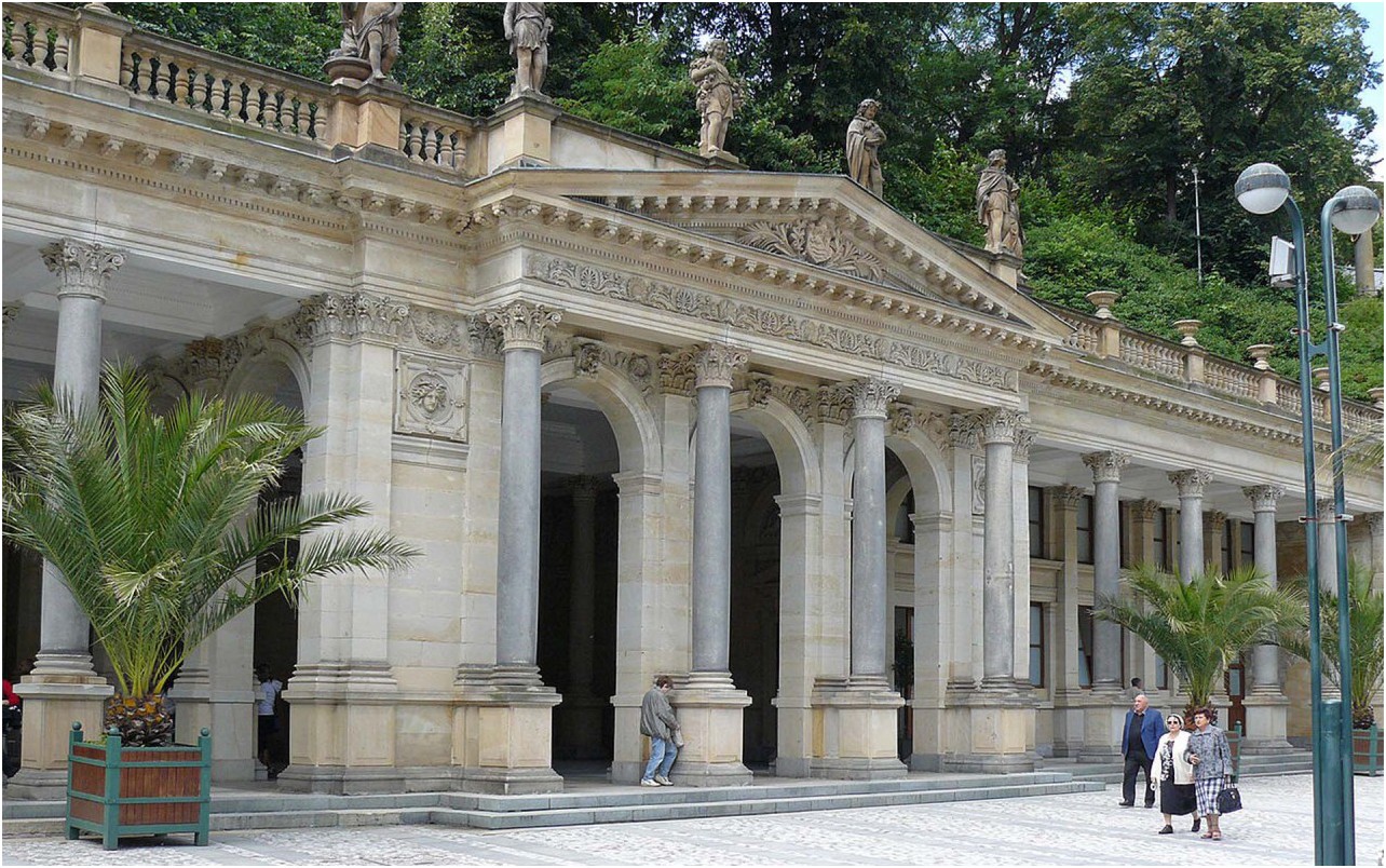  Autor: Ivanhoe - Vlastn dlo, CC BY-SA 3.0, https://commons.wikimedia.org/w/index.php?curid=15957354